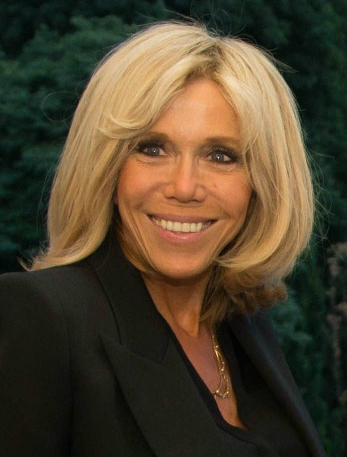 Brigitte Macron porte des collants Berthe aux Grands Pieds