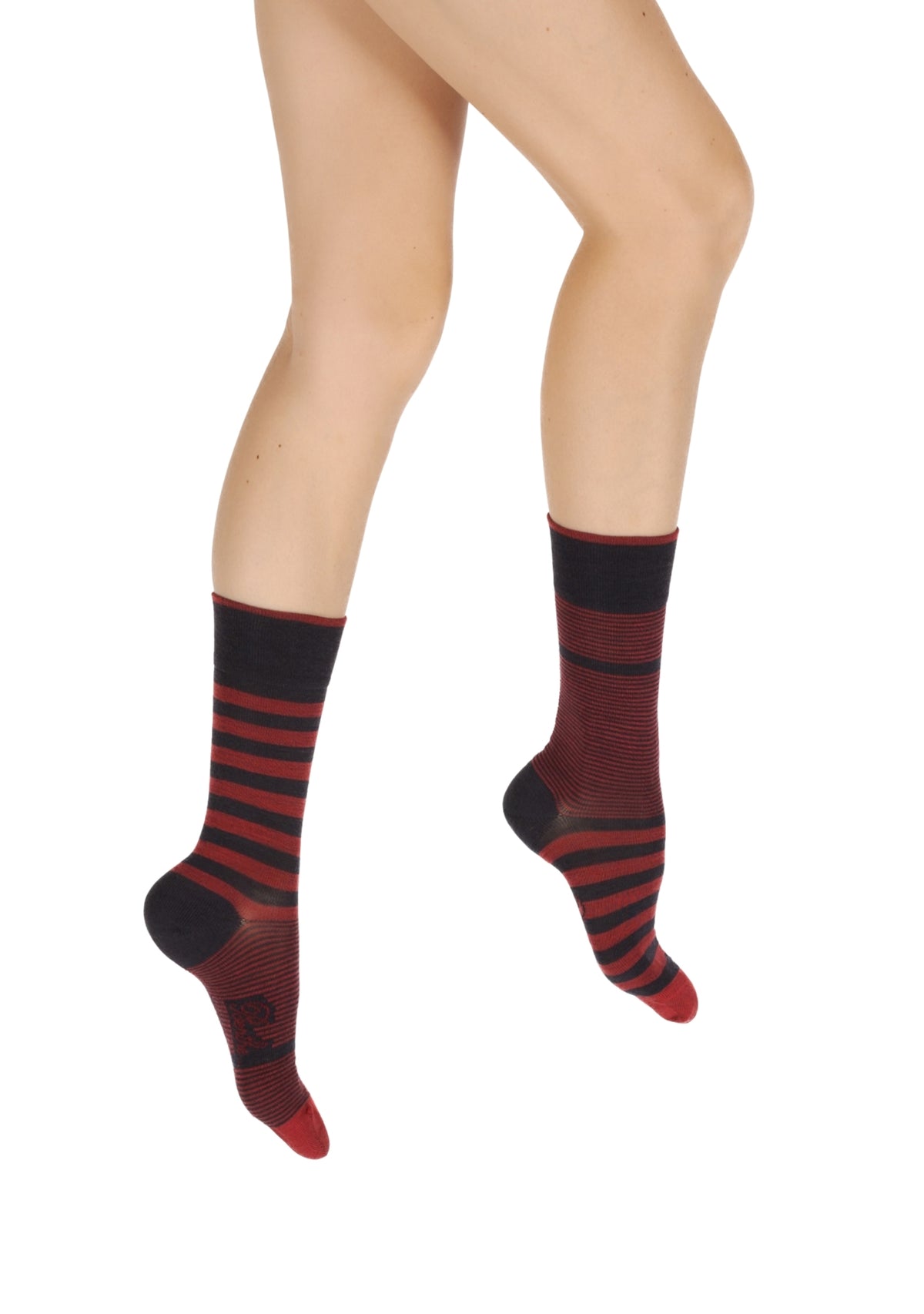 Chaussettes femme en laine mérinos dépareillées rouge et marine